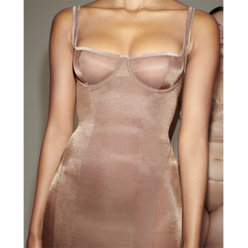 Skims Glisenette Dress